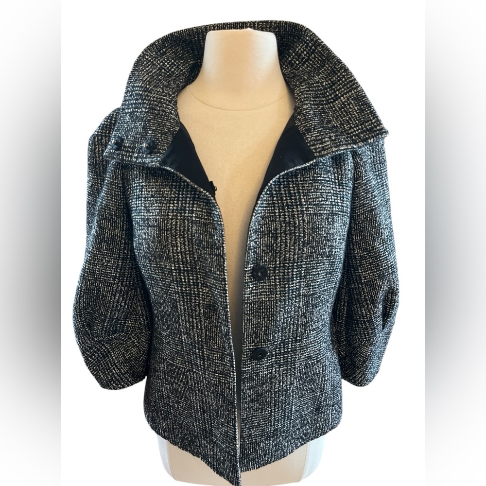 Ann Taylor Black, White & Blue Wool Blend tweed Blazer w/3/4 sleeves Size Small